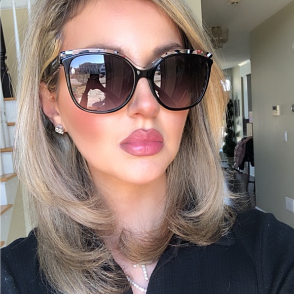 🔥NEW BEST SELLER BURBERRY SUNGLASSES 🔥 - Picture 3 of 13